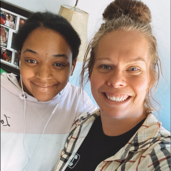 Hi I’m Sabrina I love God & I 💖 my family!!!🥰 - Picture 11 of 16